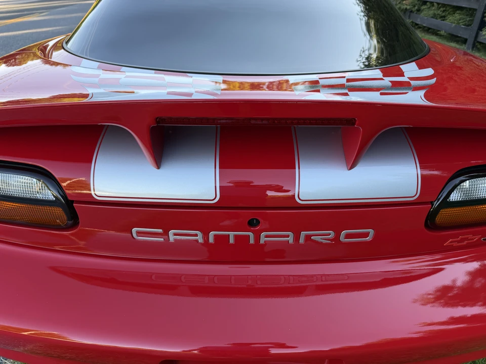 2002 Chevrolet Camaro SS 4th Gen - Image 10 of 31