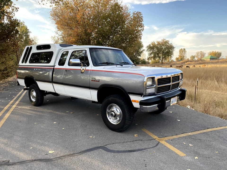 1993 Dodge Ram 1st Gen - Image 21 of 31