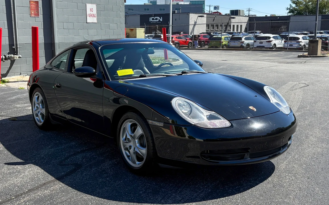 1999 Porsche 996 Carrera 4 - Image 9 of 31