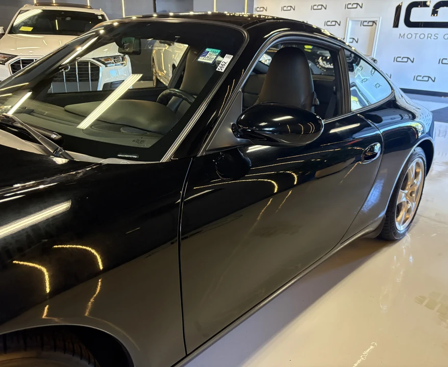 1999 Porsche 996 Carrera 4 - Image 26 of 31