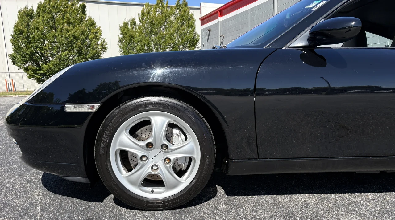 1999 Porsche 996 Carrera 4 - Image 25 of 31