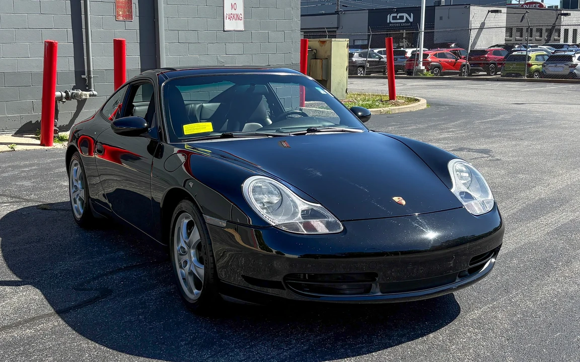 1999 Porsche 996 Carrera 4 - Image 10 of 31