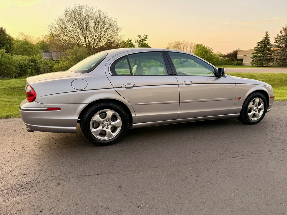 2000 Jaguar S-Type 2nd Gen - Image 28 of 31