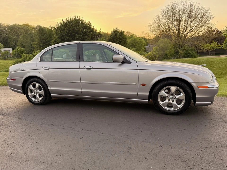 2000 Jaguar S-Type 2nd Gen - Image 24 of 31