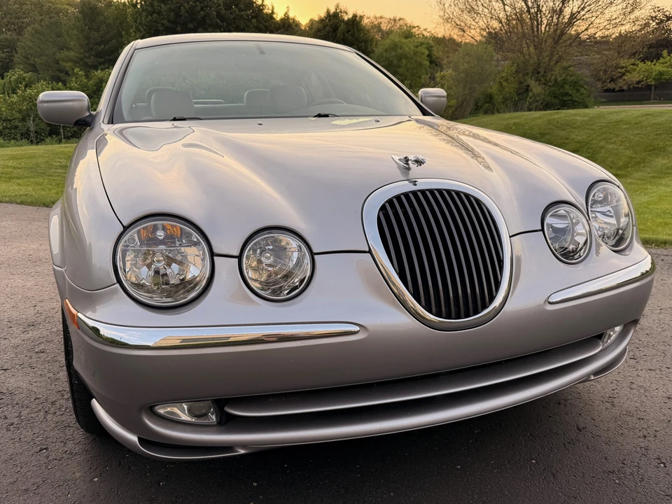 2000 Jaguar S-Type 2nd Gen - Image 15 of 31