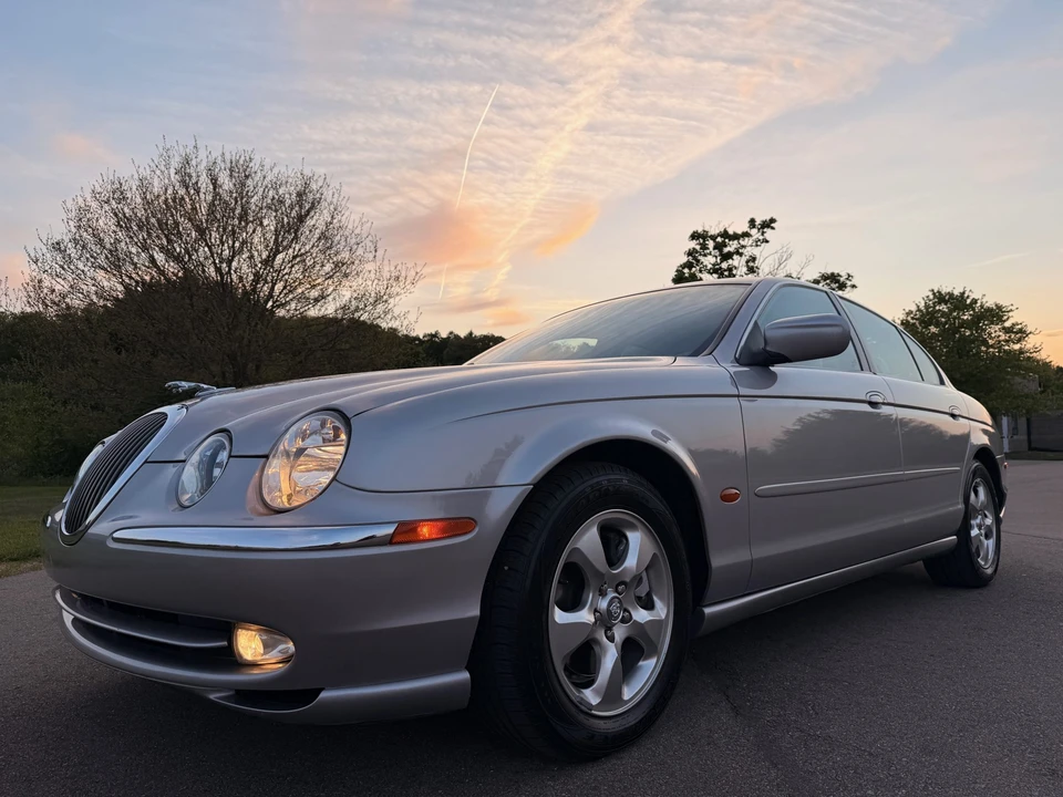 2000 Jaguar S-Type 2nd Gen - Image 3 of 31