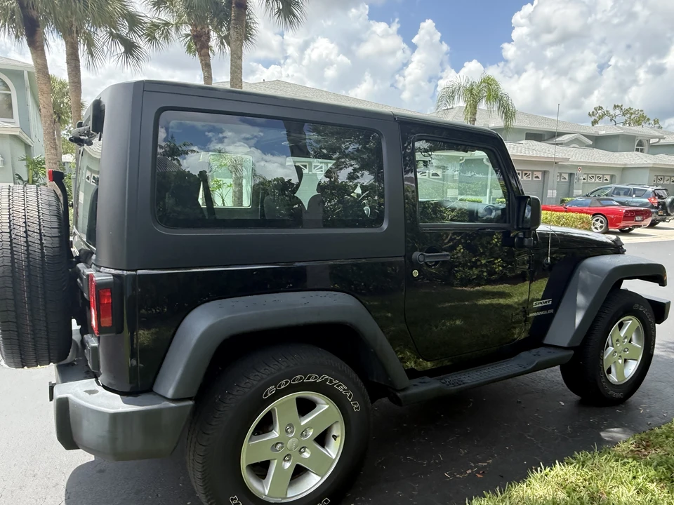 2015 Jeep JK Wrangler - Image 8 of 31