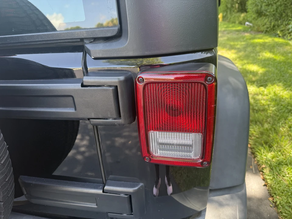 2015 Jeep JK Wrangler - Image 18 of 31