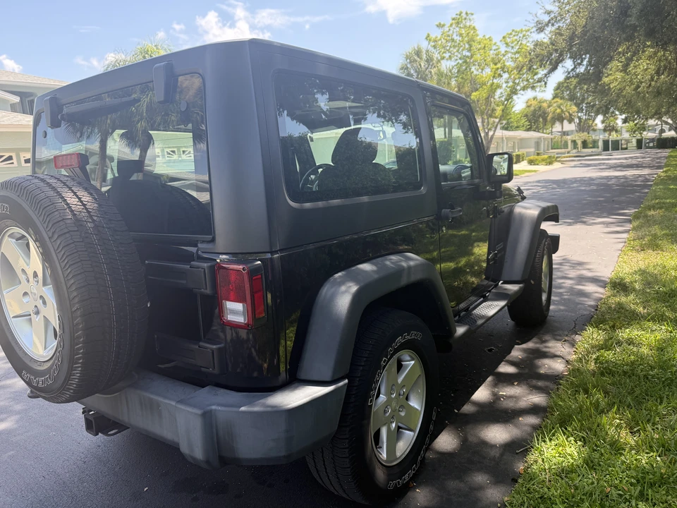 2015 Jeep JK Wrangler - Image 7 of 31