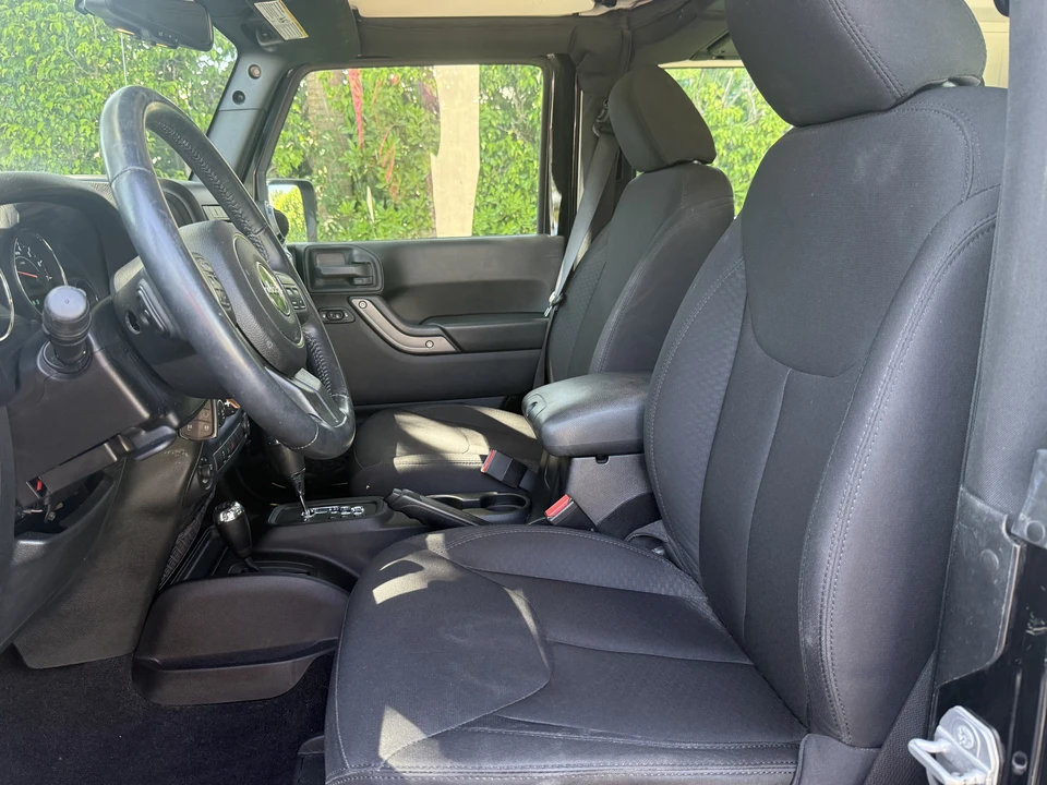 2015 Jeep JK Wrangler - Image 29 of 31