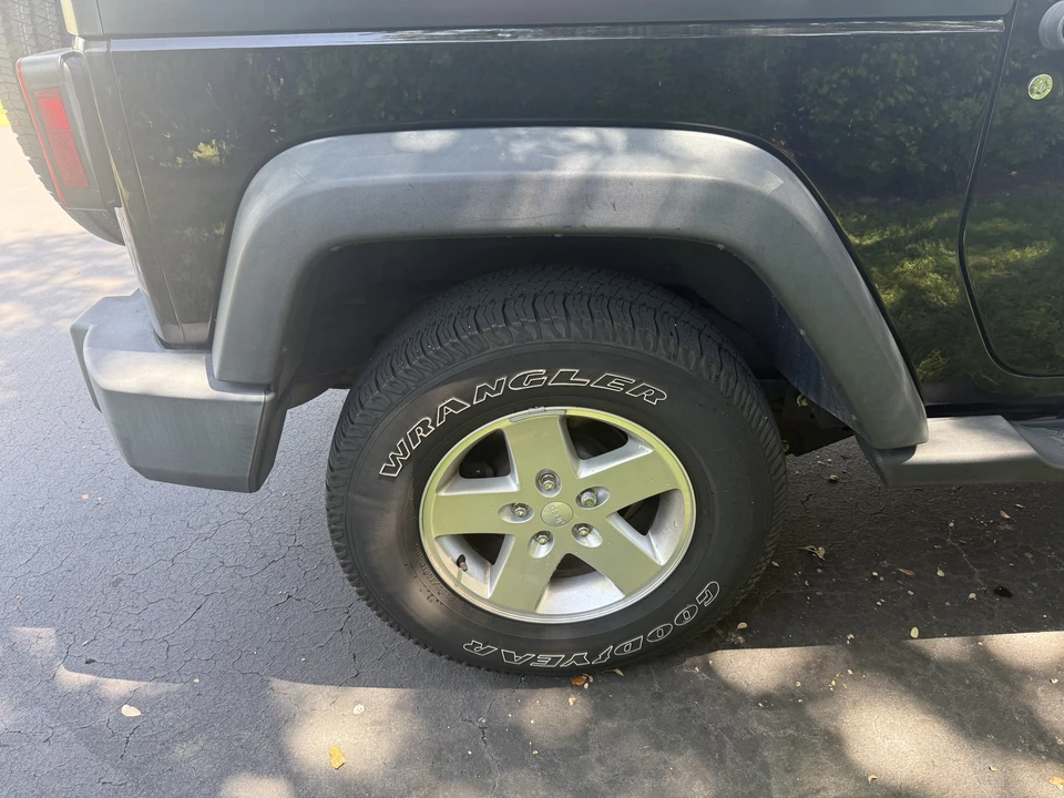 2015 Jeep JK Wrangler - Image 26 of 31