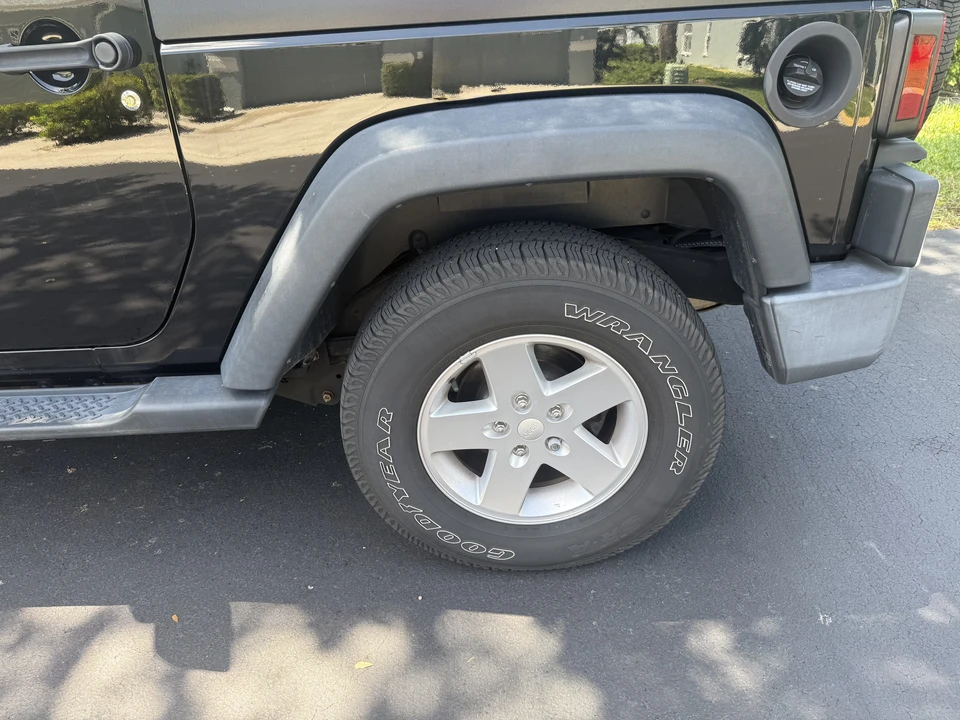 2015 Jeep JK Wrangler - Image 24 of 31