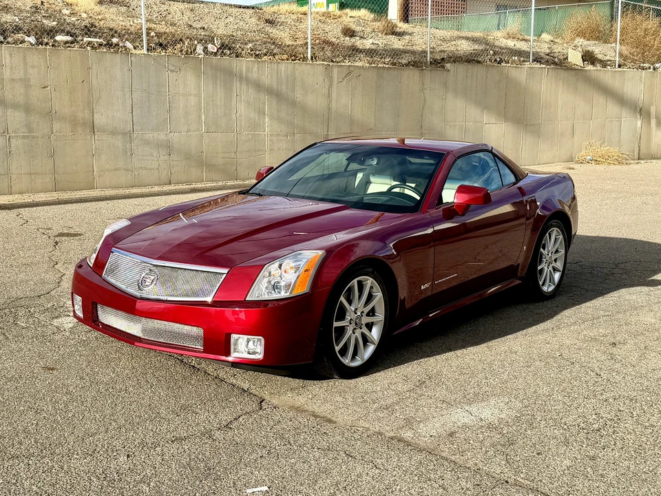 2006 Cadillac XLR-V - Image 6 of 31