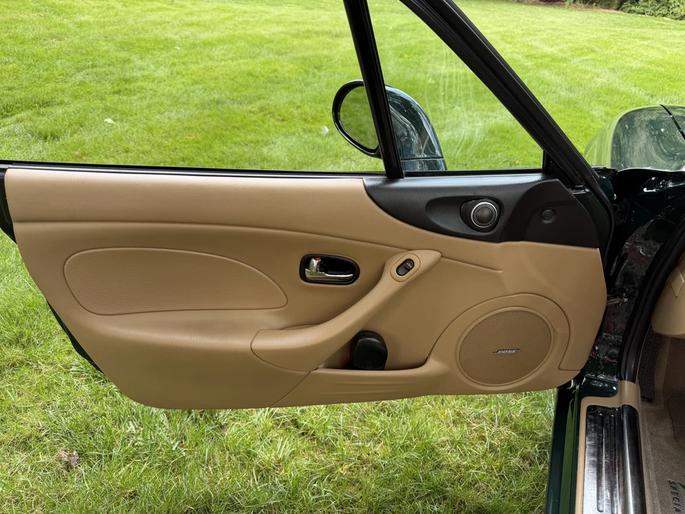 2001 Mazda NB MX-5 Miata - Image 30 of 31