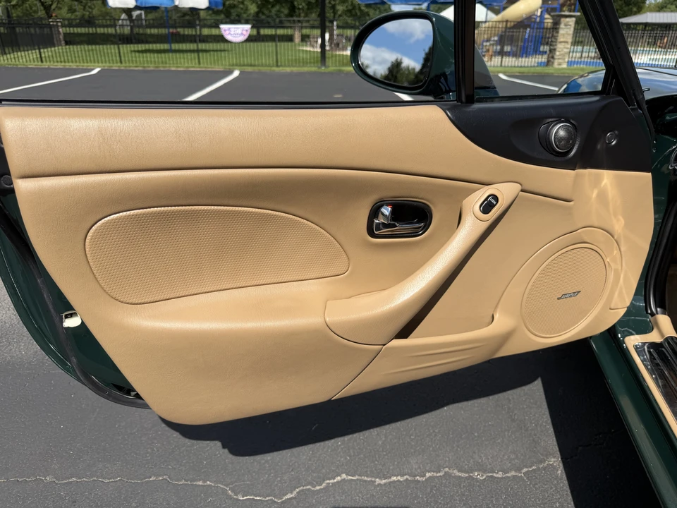 2001 Mazda NB MX-5 Miata - Image 29 of 31