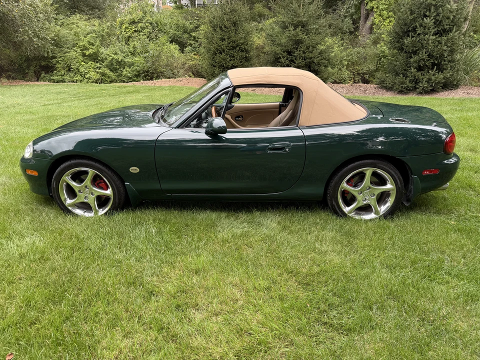 2001 Mazda NB MX-5 Miata - Image 8 of 31