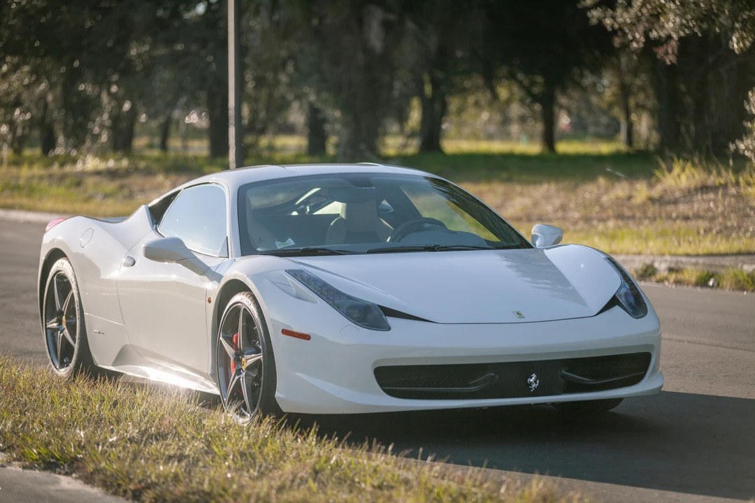 2014 Ferrari 458 Italia - Image 4 of 31