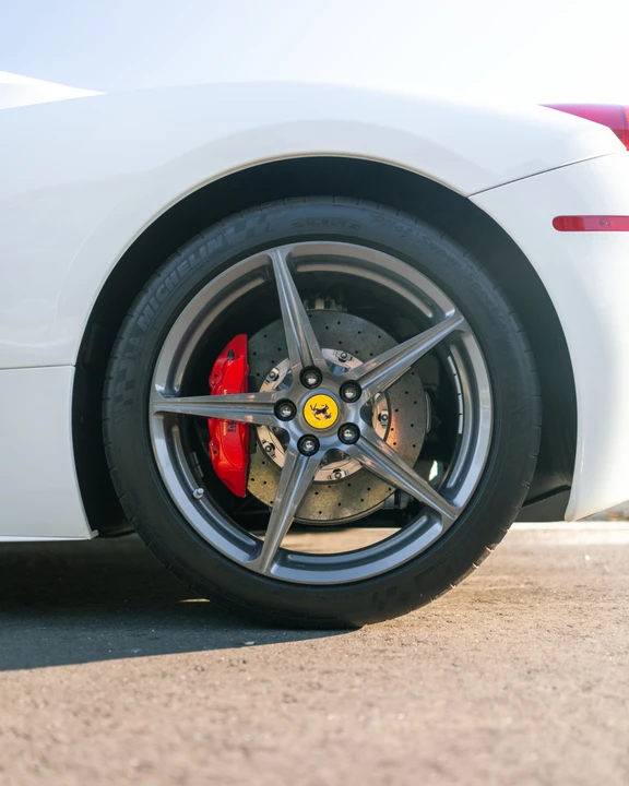 2014 Ferrari 458 Italia - Image 17 of 31