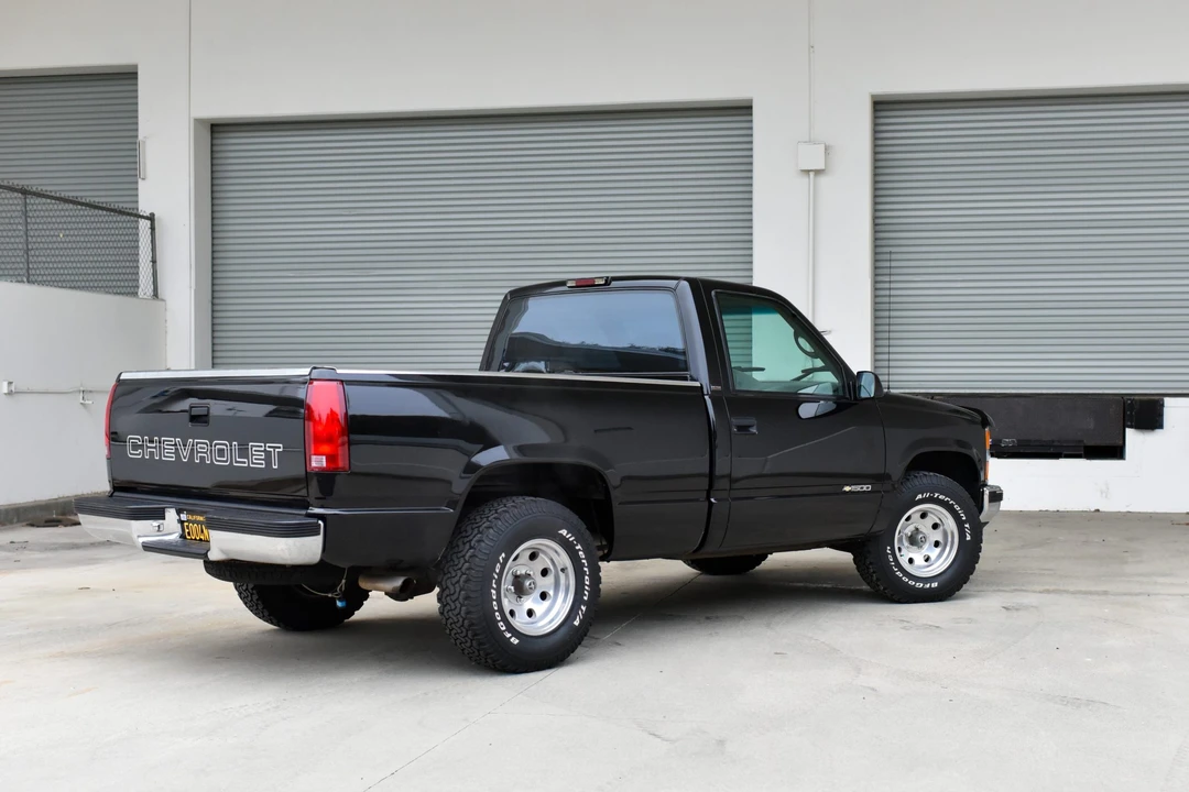 1995 Chevrolet C/K 4th Gen - Image 16 of 31