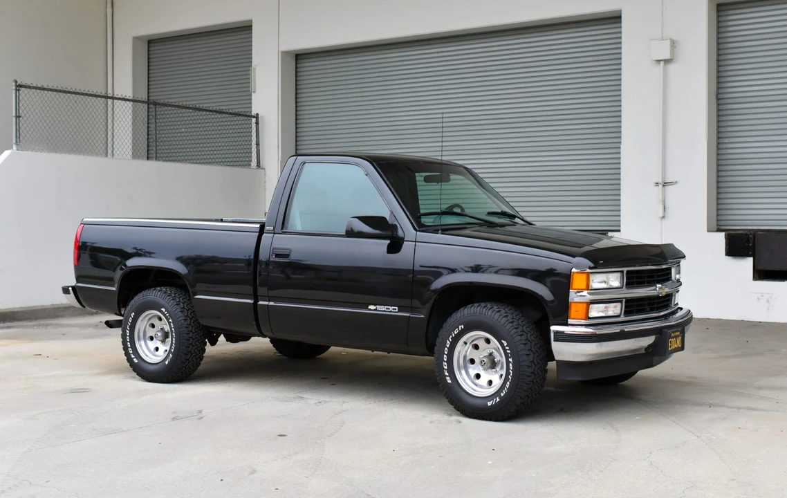1995 Chevrolet C/K 4th Gen - Image 18 of 31