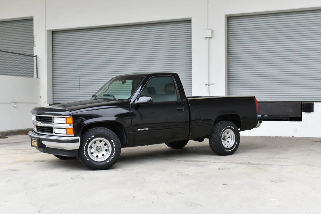 1995 Chevrolet C/K 4th Gen - Image 5 of 31