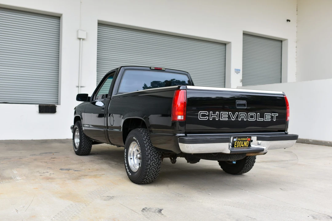 1995 Chevrolet C/K 4th Gen - Image 29 of 31