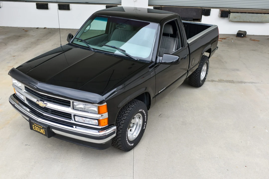 1995 Chevrolet C/K 4th Gen - Image 28 of 31