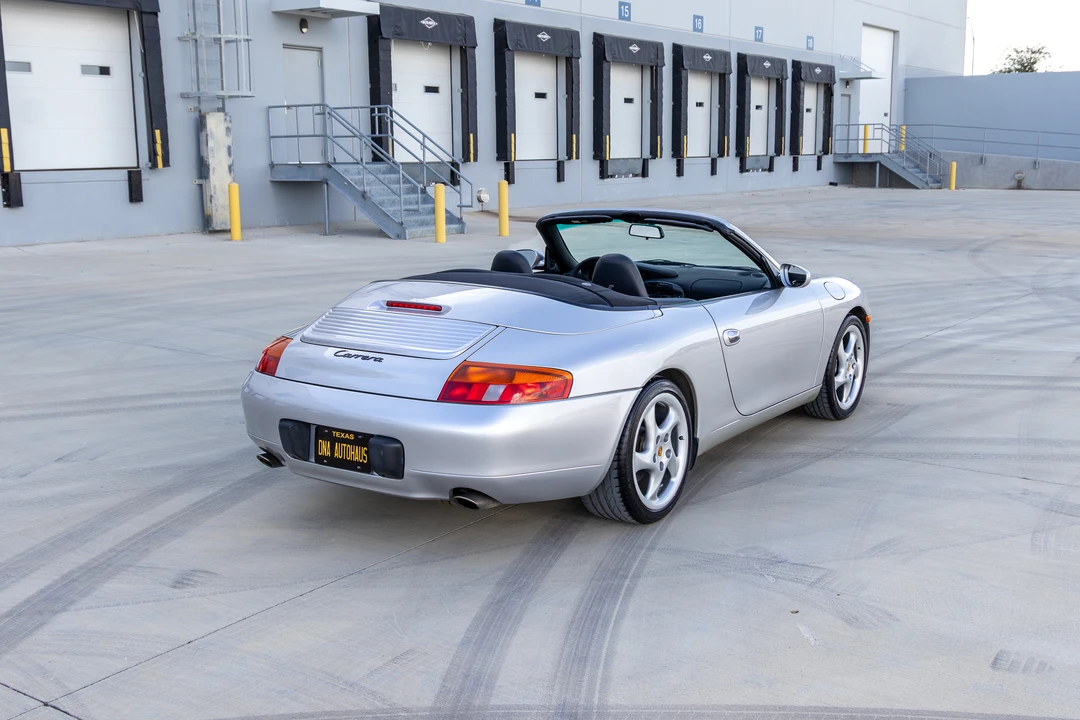 1999 Porsche 996 Carrera - Image 14 of 31