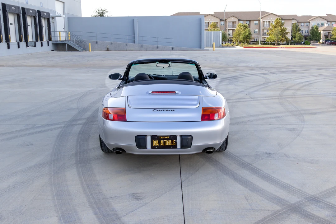 1999 Porsche 996 Carrera - Image 12 of 31