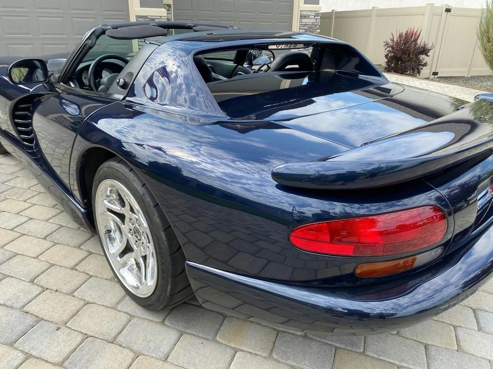 2001 Dodge Viper 2nd Gen - Image 23 of 31
