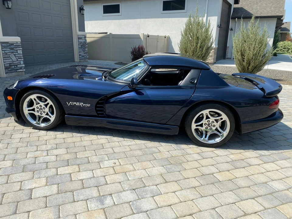 2001 Dodge Viper 2nd Gen - Image 22 of 31