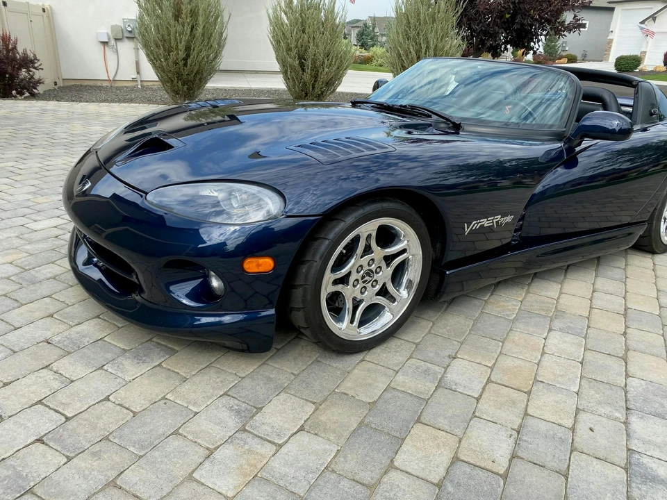 2001 Dodge Viper 2nd Gen - Image 28 of 31