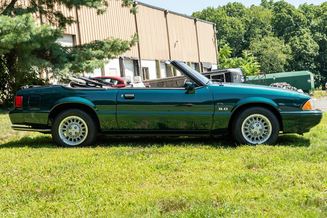 1990 Ford Mustang 3rd Gen - Image 4 of 31