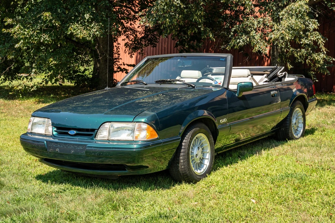 1990 Ford Mustang 3rd Gen - Image 9 of 31