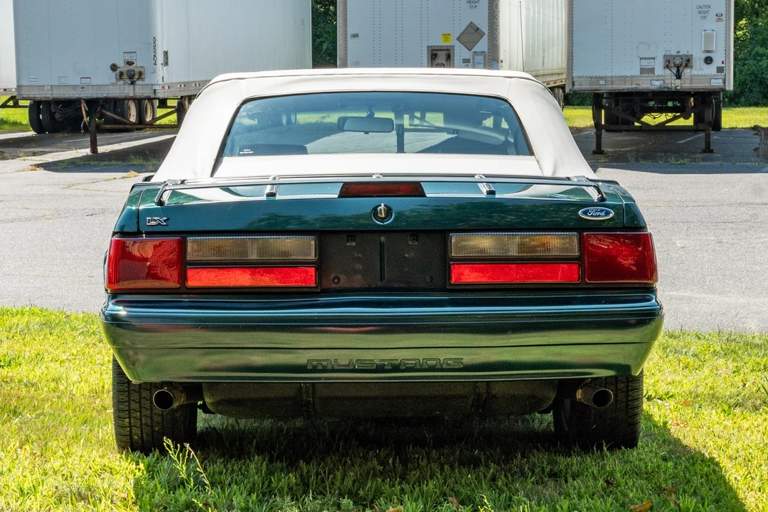 1990 Ford Mustang 3rd Gen - Image 14 of 31