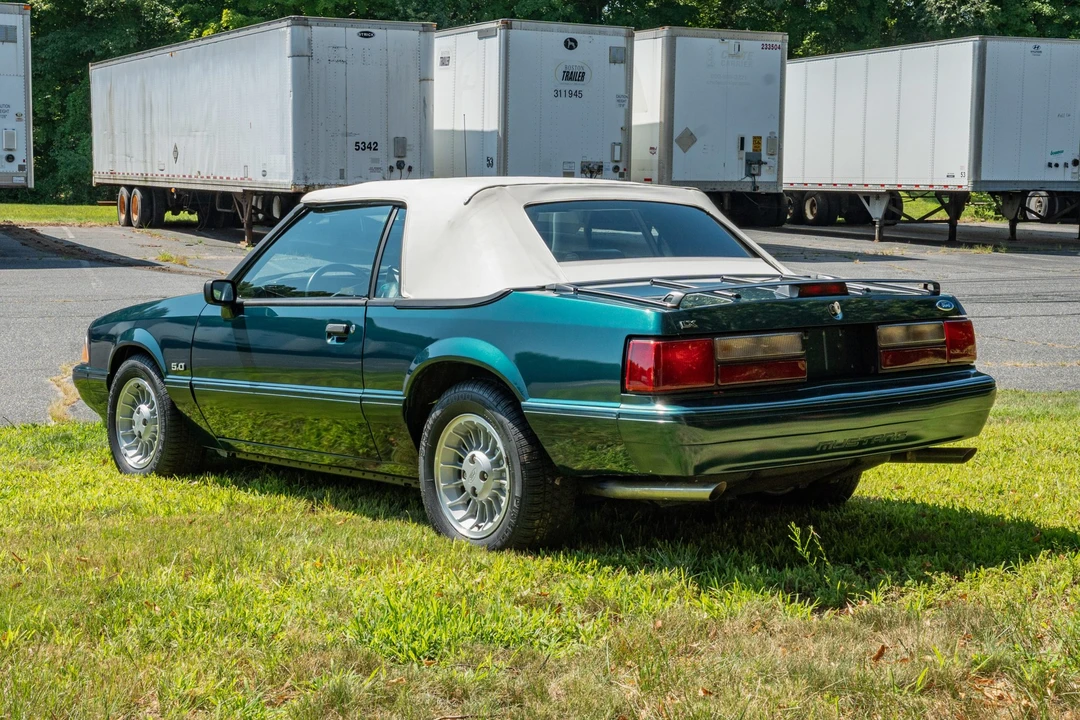 1990 Ford Mustang 3rd Gen - Image 15 of 31