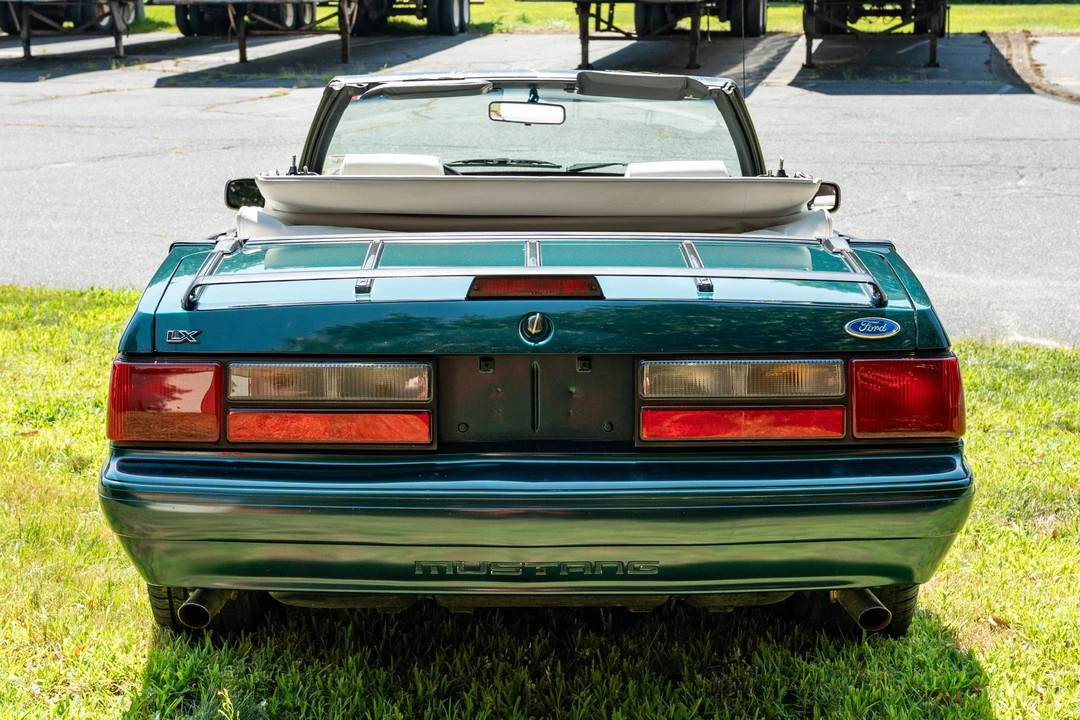 1990 Ford Mustang 3rd Gen - Image 6 of 31