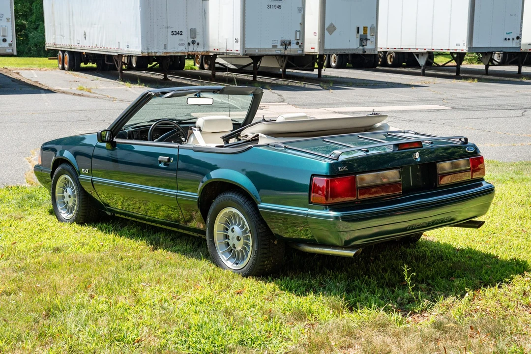 1990 Ford Mustang 3rd Gen - Image 7 of 31