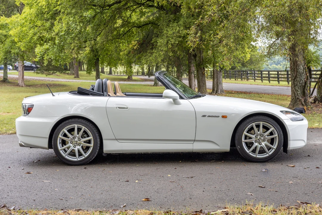 2005 Honda AP2 S2000 - Image 13 of 31