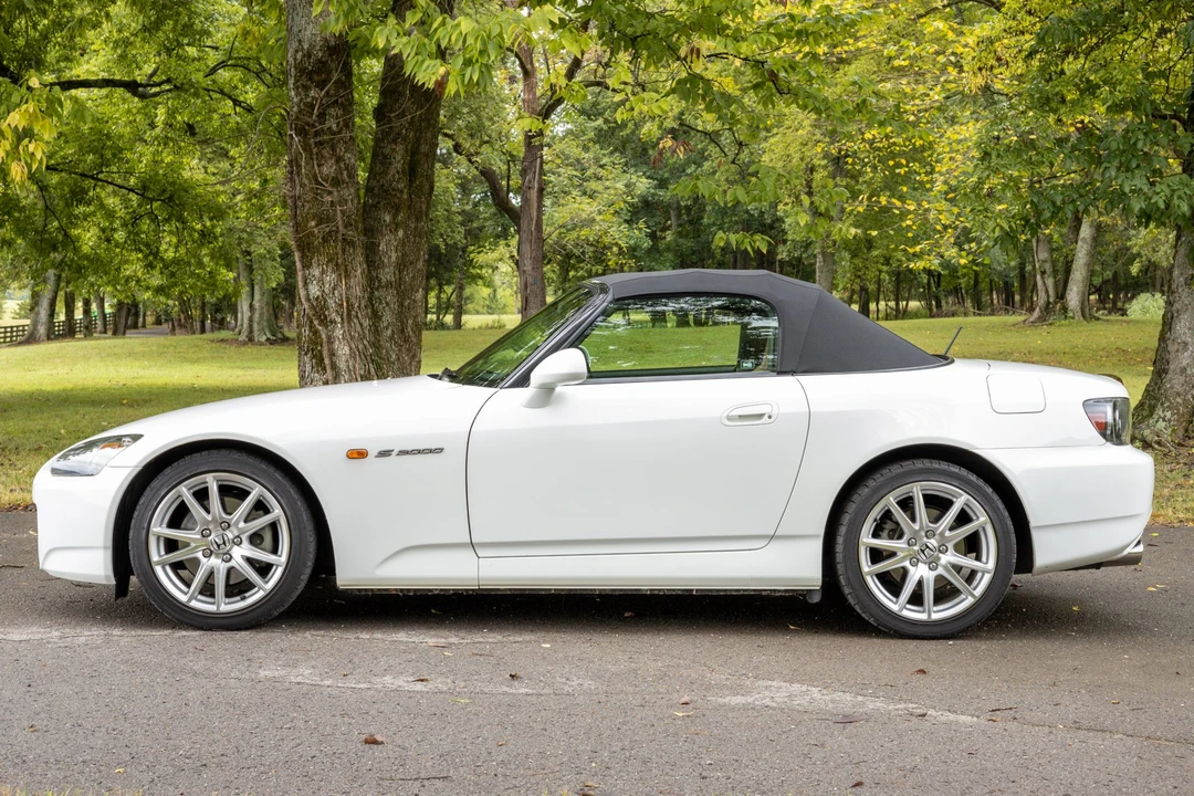2005 Honda AP2 S2000 - Image 9 of 31