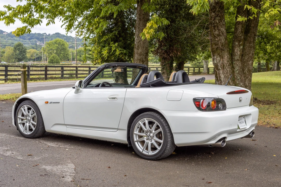 2005 Honda AP2 S2000 - Image 16 of 31