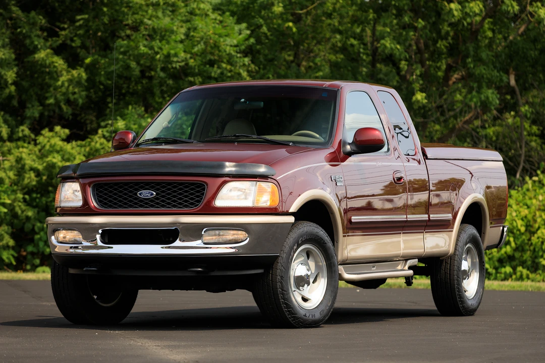 1998 Ford F-150 10th Gen - Image 2 of 31