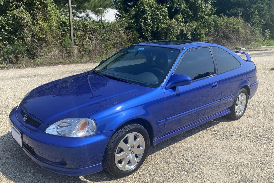 2000 Honda EM1 Civic Si - Image 2 of 31