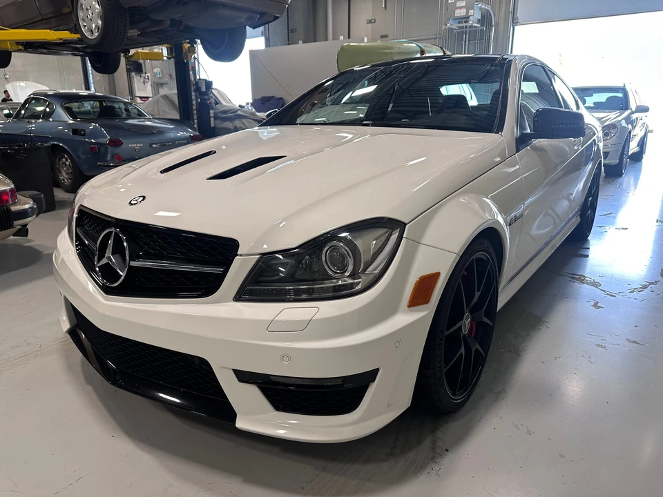 2014 Mercedes-Benz W204 C 63 AMG - Image 16 of 31