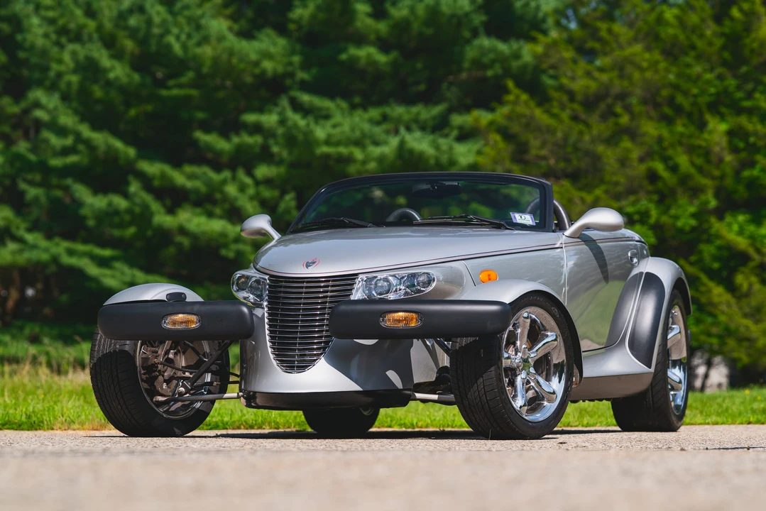 2001 Plymouth Prowler - Image 3 of 31