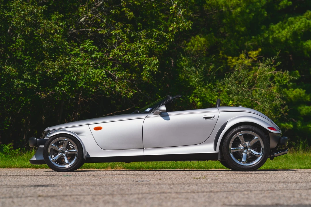 2001 Plymouth Prowler - Image 6 of 31