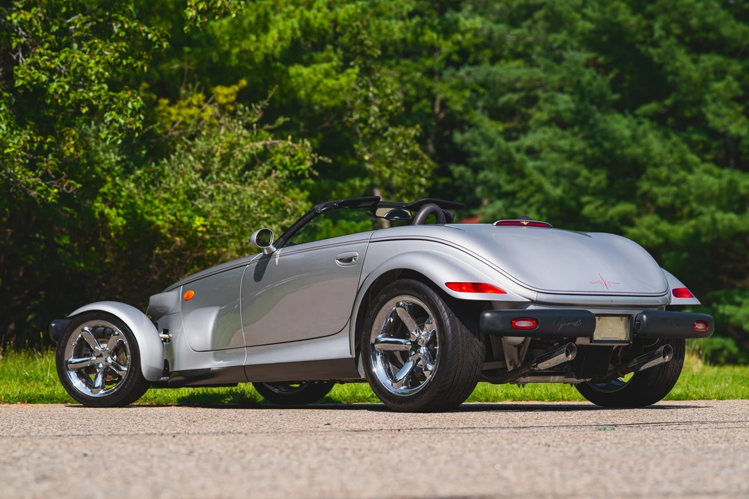 2001 Plymouth Prowler - Image 8 of 31