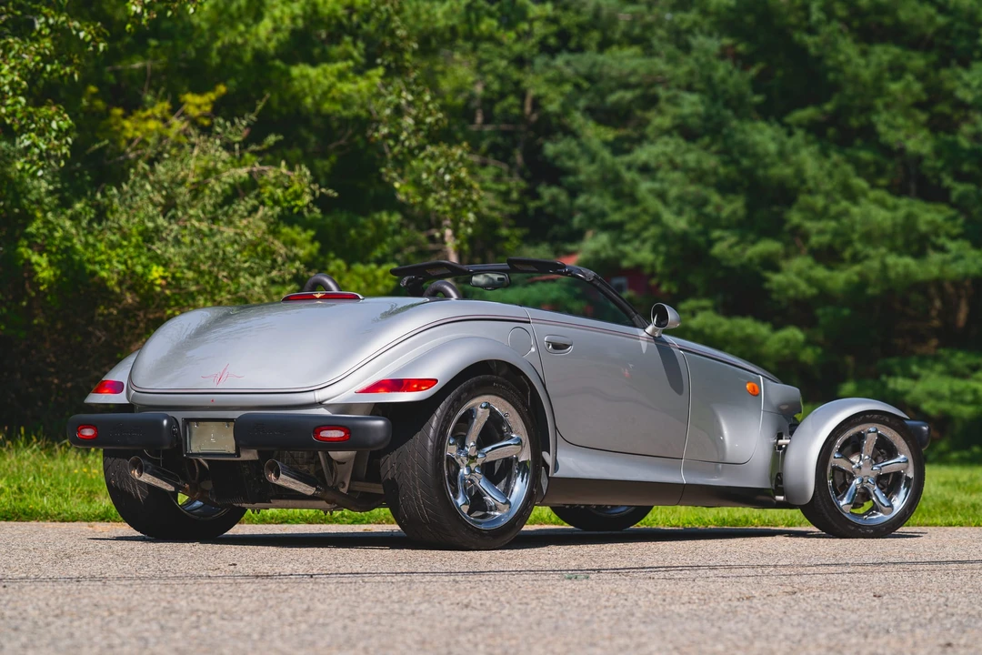 2001 Plymouth Prowler - Image 11 of 31