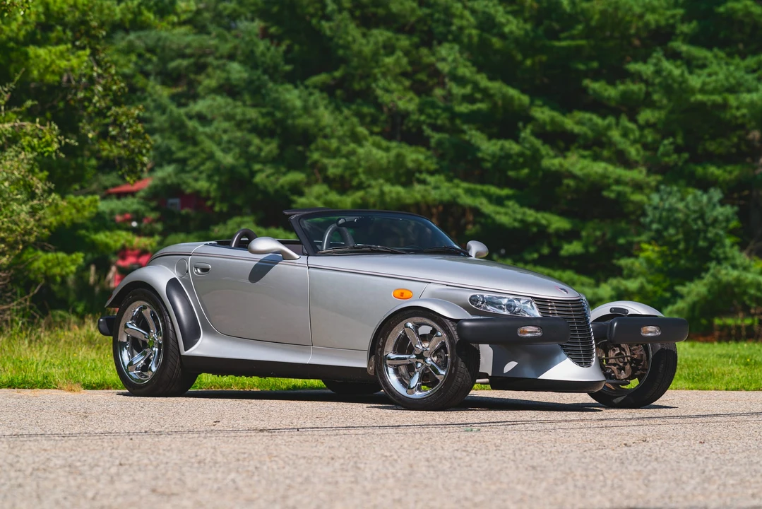 2001 Plymouth Prowler - Image 15 of 31