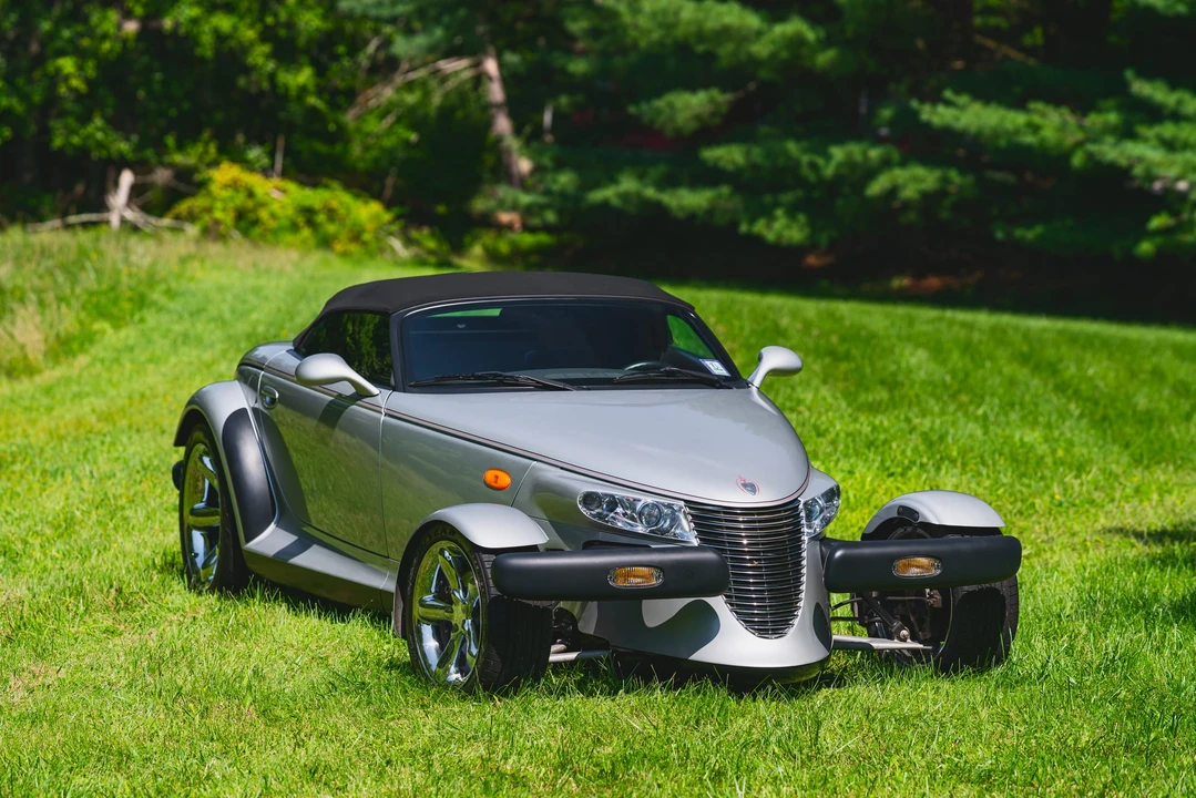 2001 Plymouth Prowler - Image 19 of 31